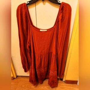 American Eagle medium rust colored long sleeve blouse
